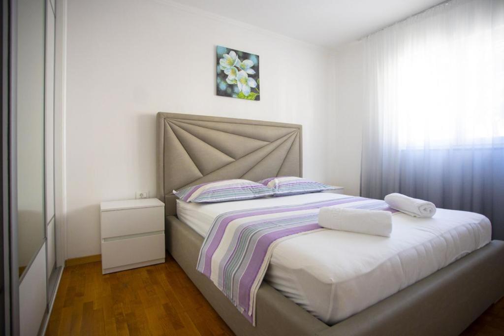 Apartment San Marino Makarska Exterior photo